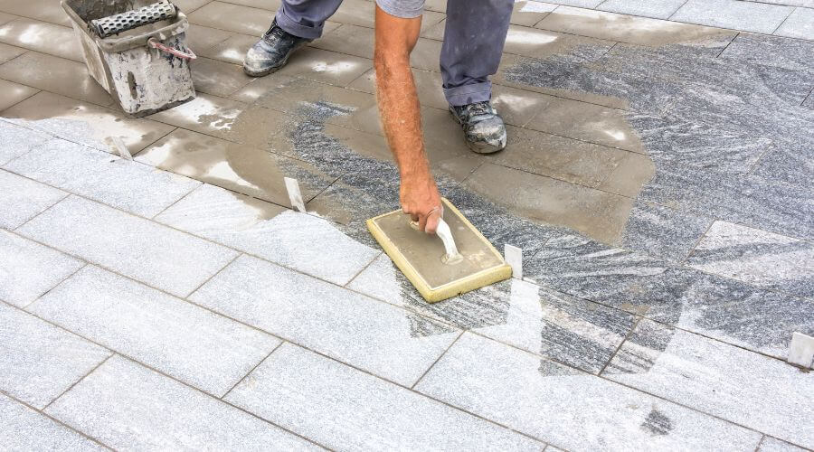Professional gutter cleaning in Lyons, NJ